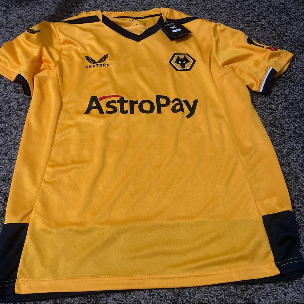 Wolverhampton Wanderers Raul Jimenez soccer Jersey Men’s Large